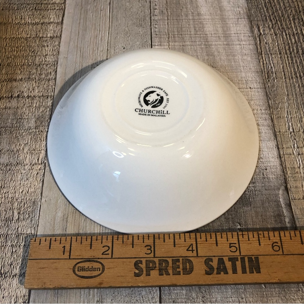Six Churchill Blue and White Flower Bowls - Picture 4 of 4